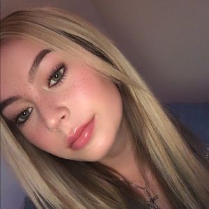 Meet your Posher, Madie